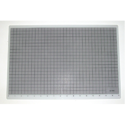 EXCEL 60031 EXCEL 12IN X 18IN (CLEAR) SELF HEALING CUTTING MAT